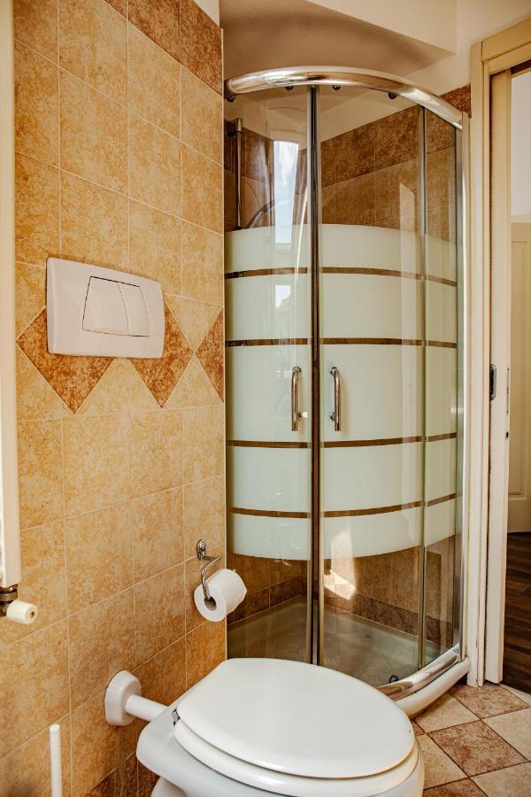 Sunshine Raggio Di Sole Apartman Milánó Kültér fotó